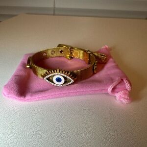 new and nice bracelet